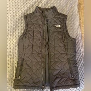 Women’s North Face Vest Sz M